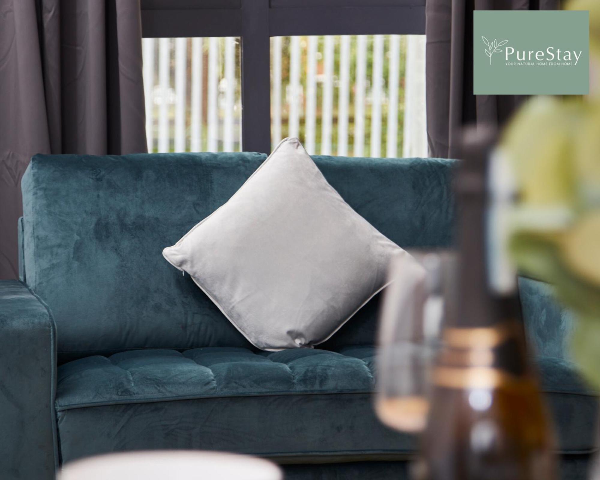 Stunning 5 Bed Manchester House With Parking By Purestay Short Lets & Serviced Accommodation Ngoại thất bức ảnh