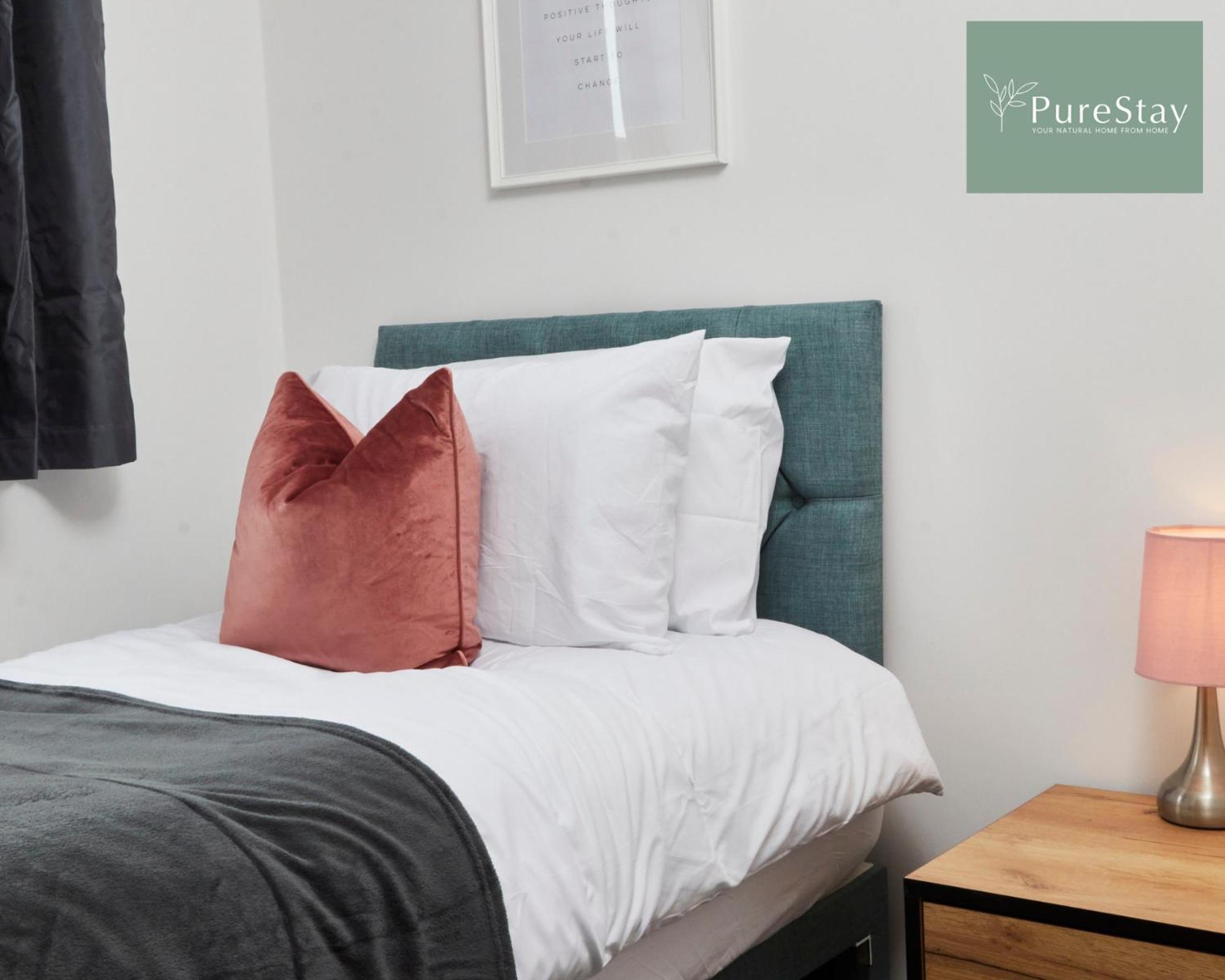 Stunning 5 Bed Manchester House With Parking By Purestay Short Lets & Serviced Accommodation Ngoại thất bức ảnh