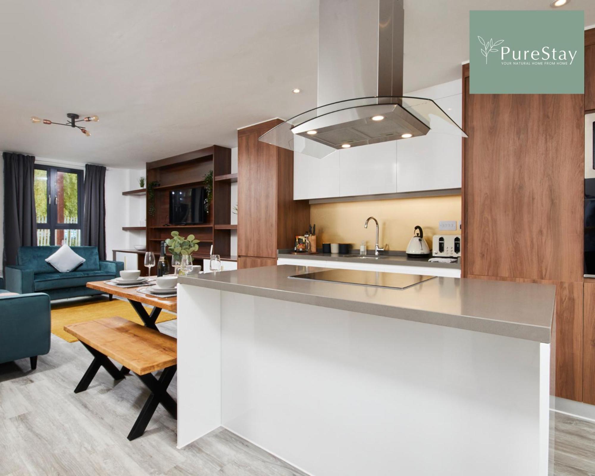 Stunning 5 Bed Manchester House With Parking By Purestay Short Lets & Serviced Accommodation Ngoại thất bức ảnh
