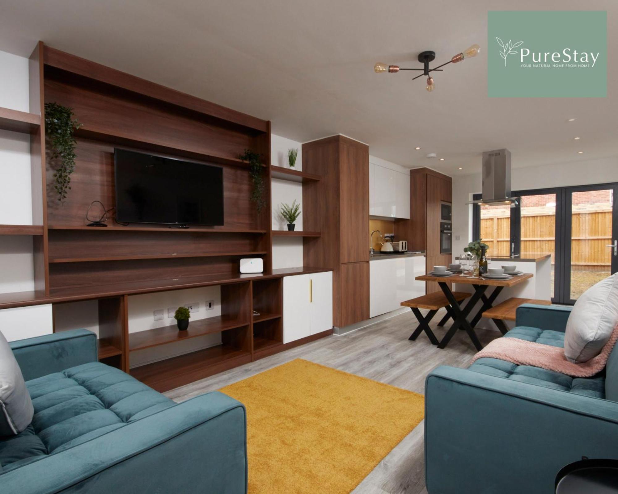 Stunning 5 Bed Manchester House With Parking By Purestay Short Lets & Serviced Accommodation Ngoại thất bức ảnh