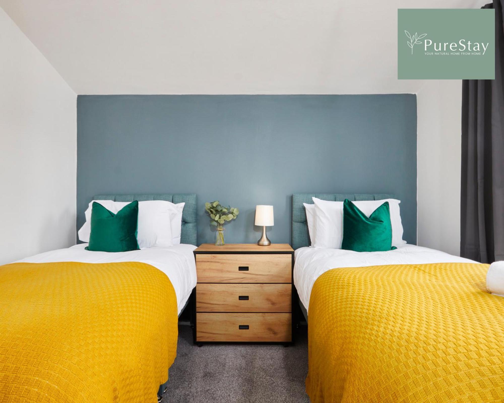 Stunning 5 Bed Manchester House With Parking By Purestay Short Lets & Serviced Accommodation Ngoại thất bức ảnh