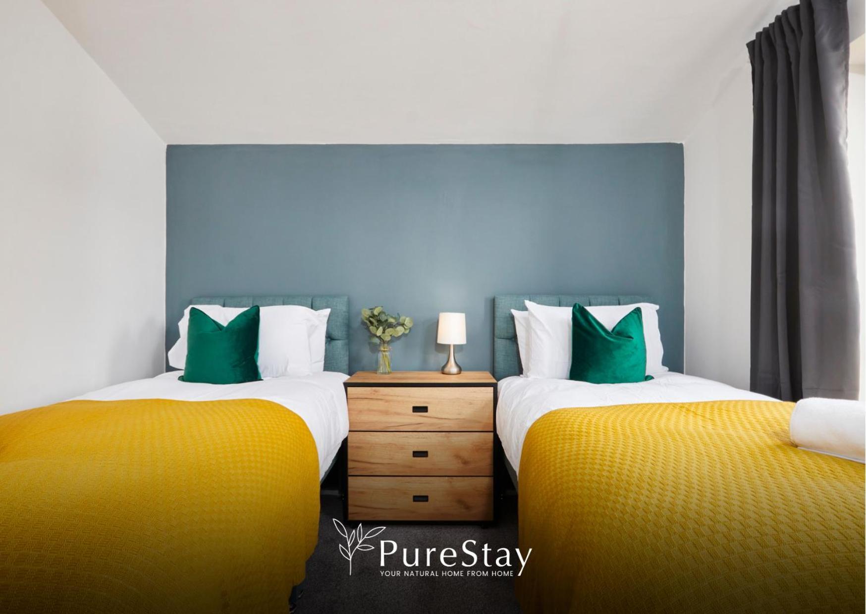 Stunning 5 Bed Manchester House With Parking By Purestay Short Lets & Serviced Accommodation Ngoại thất bức ảnh